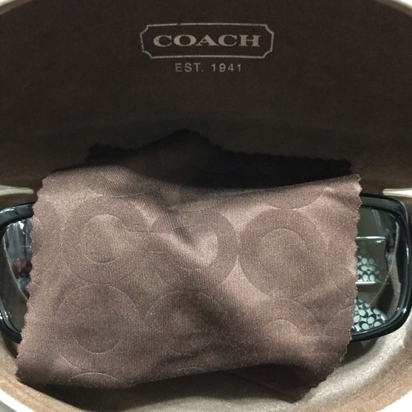 Coach sunglasses - Picture 3 of 7